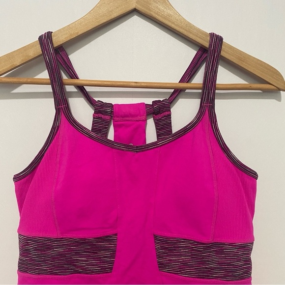 ATHLETA Prasada Tank Top Size Medium Racerback‎ Shelf Bra Pink Activewear Yoga - Picture 3 of 10